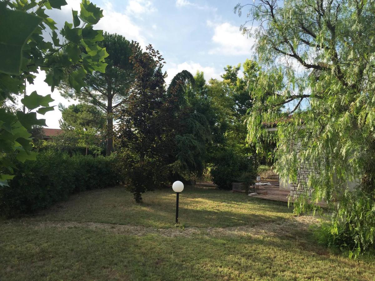 La Casa nel Verde Larino Exterior foto